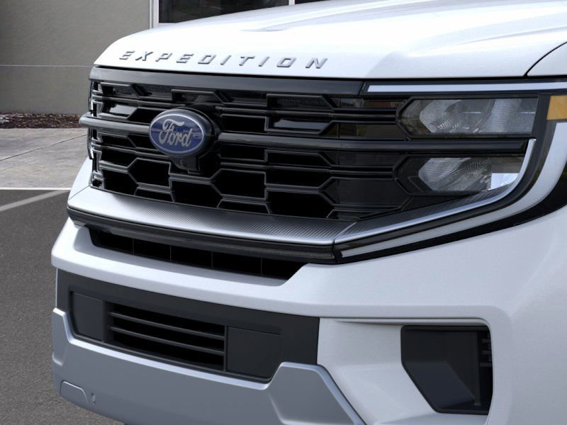 New 2025 Ford Expedition Platinum w/ Driver's Package image 17