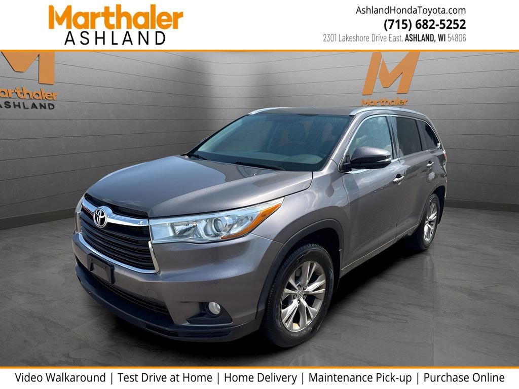 Used 2015 Toyota Highlander XLE AWD/4WD image 1