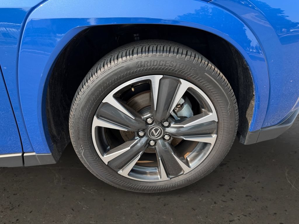 Used 2025 Lexus UX 300h AWD w/ Accessory Package (Z1) image 25