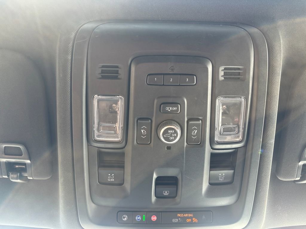 Used 2021 GMC Yukon XL AT4 w/ Rear Media and Nav Package image 17