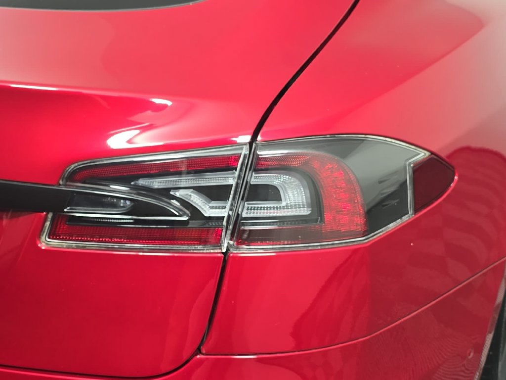 Used 2020 Tesla Model S Long Range Plus AWD/4WD image 29