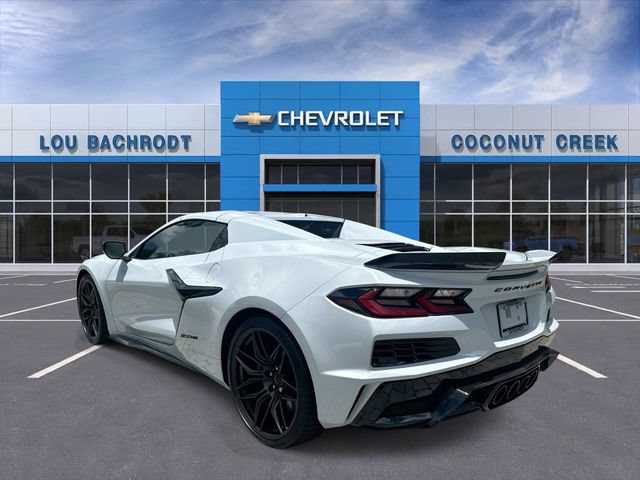 Used 2023 Chevrolet Corvette Z06 RWD image 6