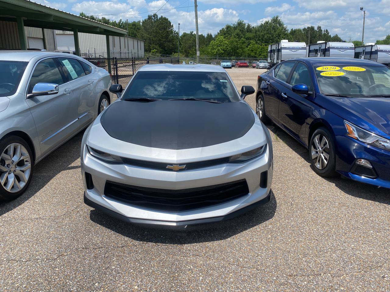 Used 2018 Chevrolet Camaro LS image 2
