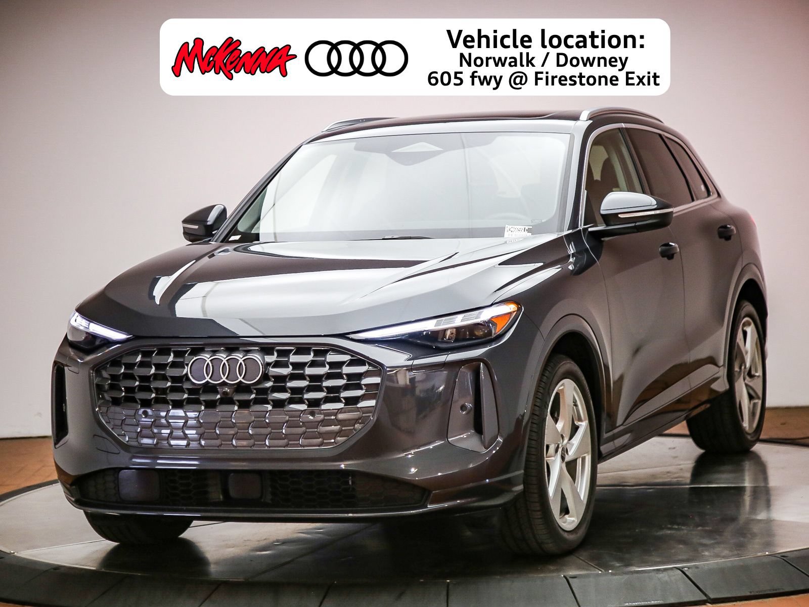 Certified 2025 Audi Q5 Prestige AWD/4WD image 1