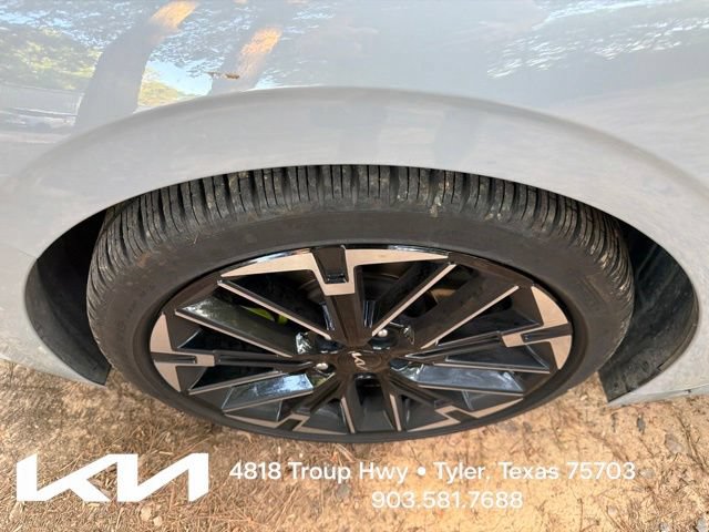 Certified 2025 Kia K5 GT FWD image 4