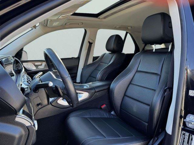 Used 2020 Mercedes-Benz GLE 450 4MATIC w/ Premium Package image 20