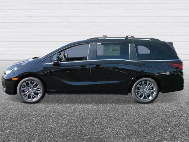 New 2026 Honda Odyssey Touring image 3