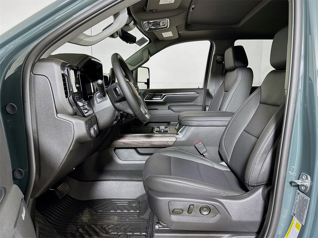 New 2026 Chevrolet Silverado 2500 LTZ w/ Trail Boss Package image 12