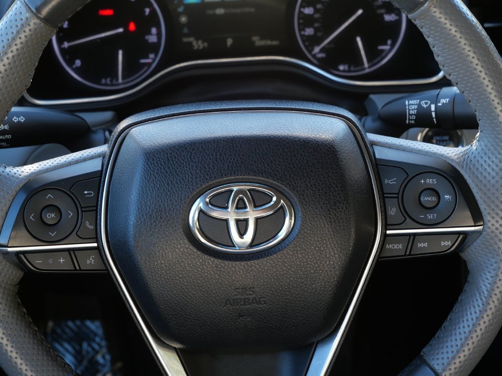 Used 2019 Toyota Avalon Limited w/ Advanced Safety Package FWD image 18
