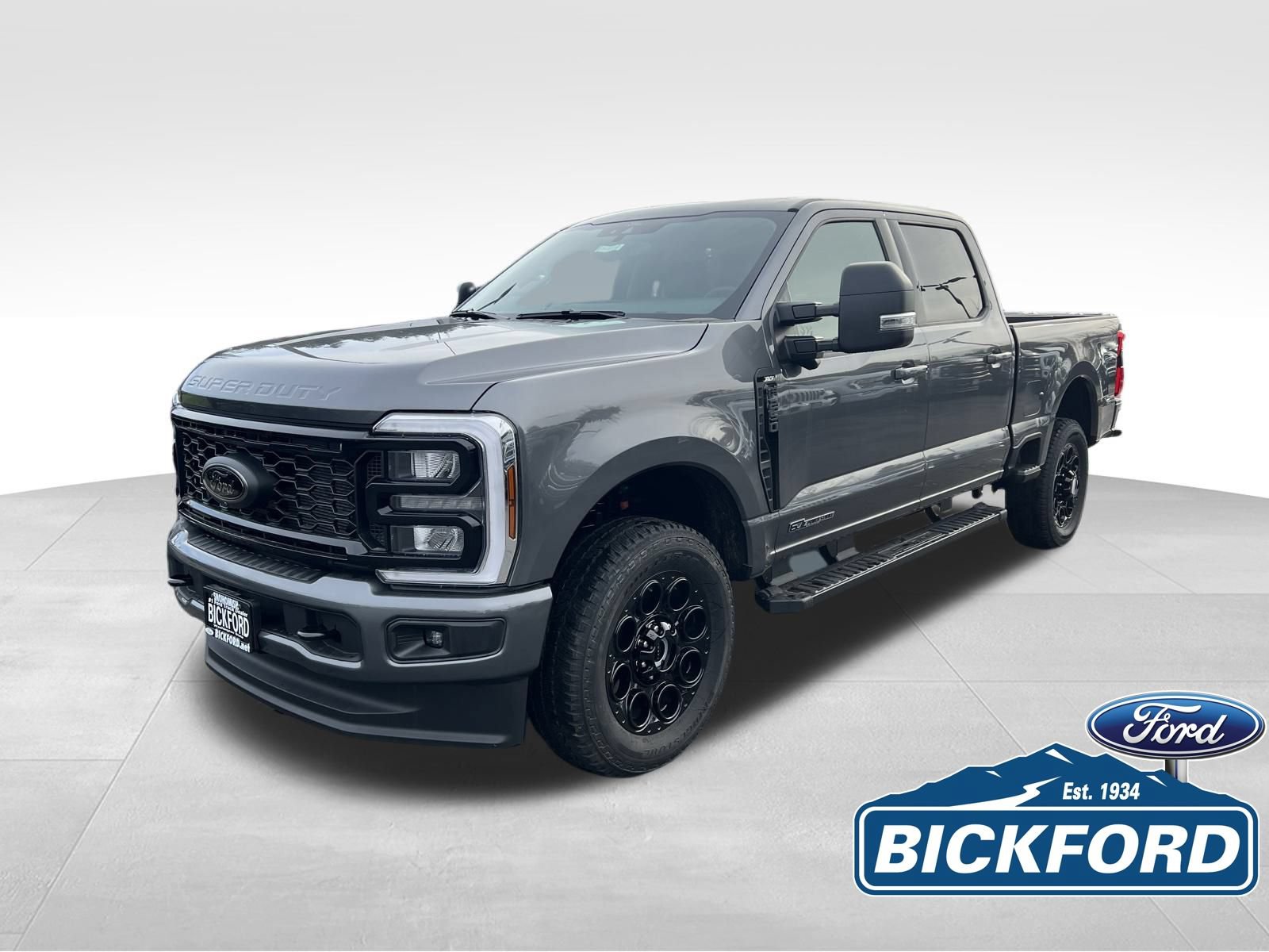 New 2026 Ford F250 XLT w/ XLT Premium Package AWD/4WD image 1