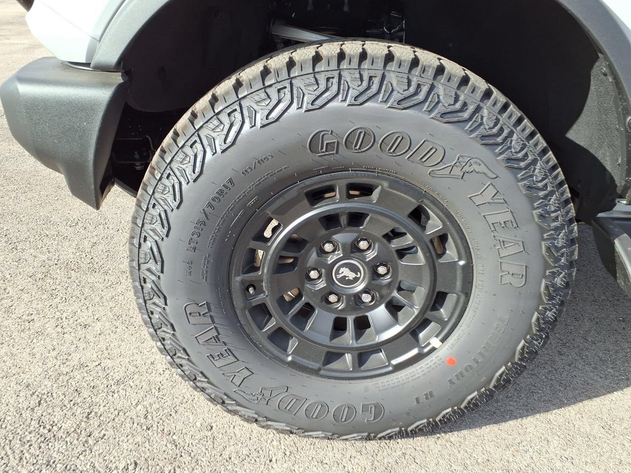 New 2026 Ford Bronco Outer Banks w/ Sasquatch Package AWD/4WD image 24