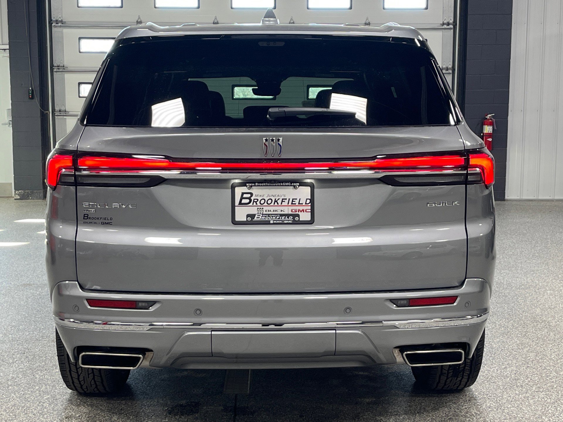 New 2026 Buick Enclave Avenir w/ Super Cruise Package image 4