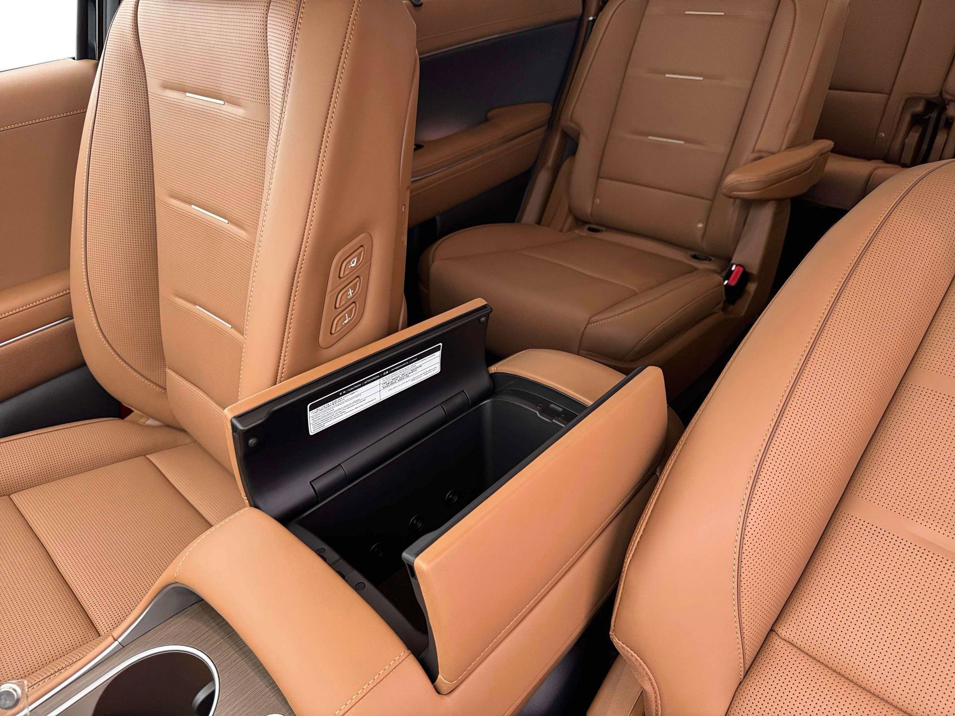 New 2026 Hyundai Palisade Calligraphy FWD image 18