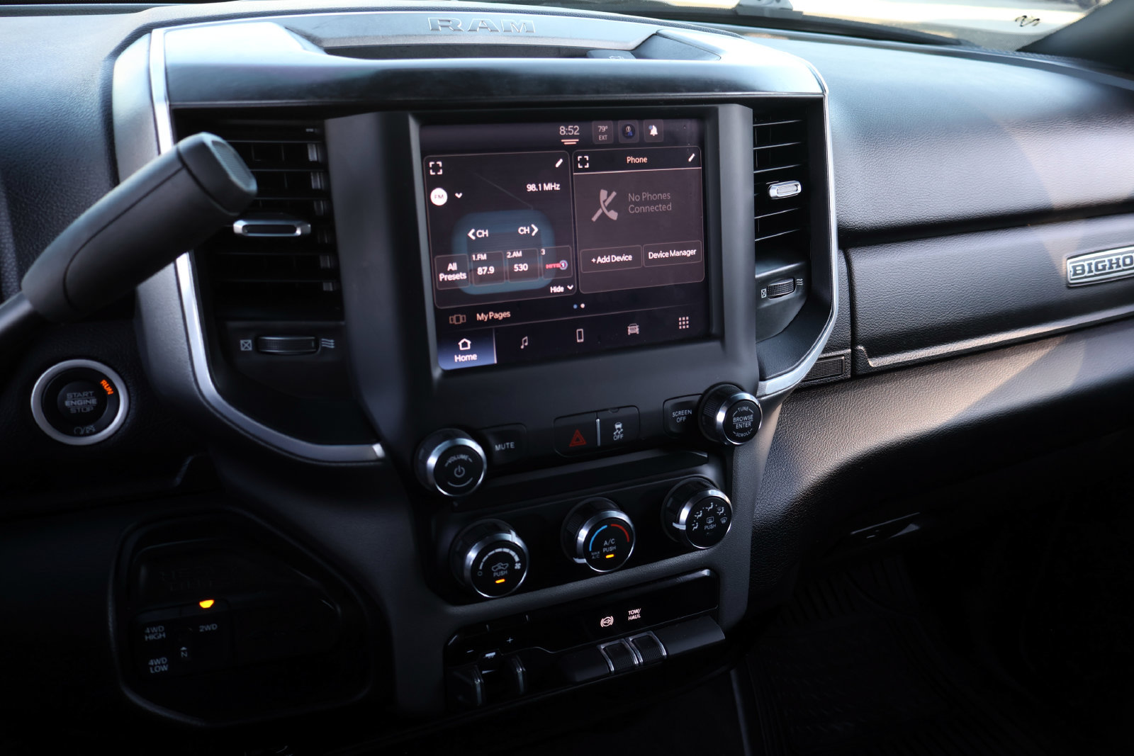 Used 2024 RAM 2500 Big Horn AWD/4WD image 20