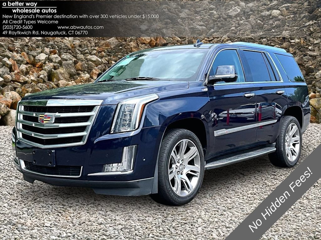 Used 2018 Cadillac Escalade Luxury AWD/4WD image 1