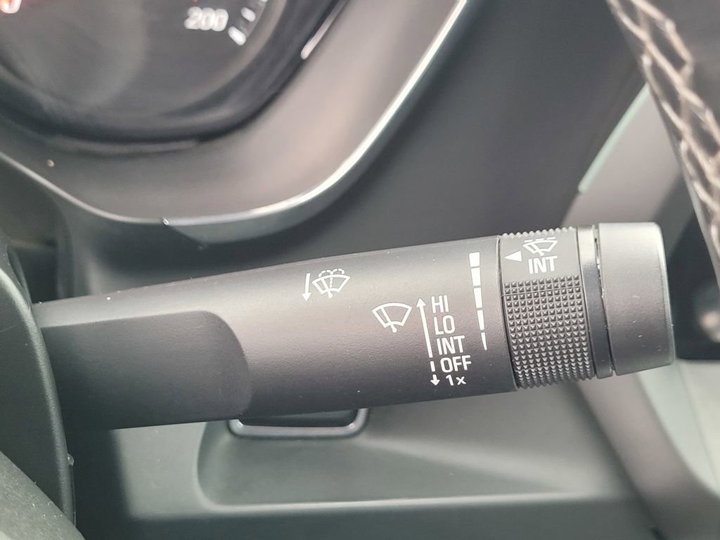 Used 2018 Chevrolet Camaro SS RWD image 23