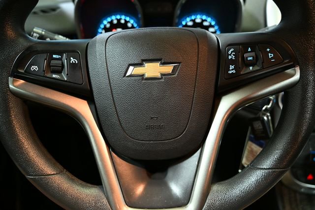 Used 2016 Chevrolet Malibu LT image 29