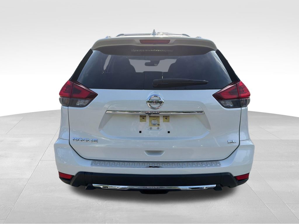 Used 2018 Nissan Rogue SL w/ Premium Package FWD image 12