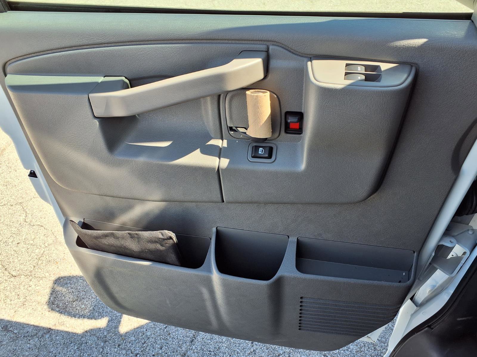 New 2025 GMC Savana 3500 w/ Power Convenience Package RWD image 16