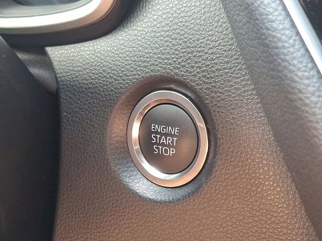 Used 2025 Toyota Corolla XSE image 17