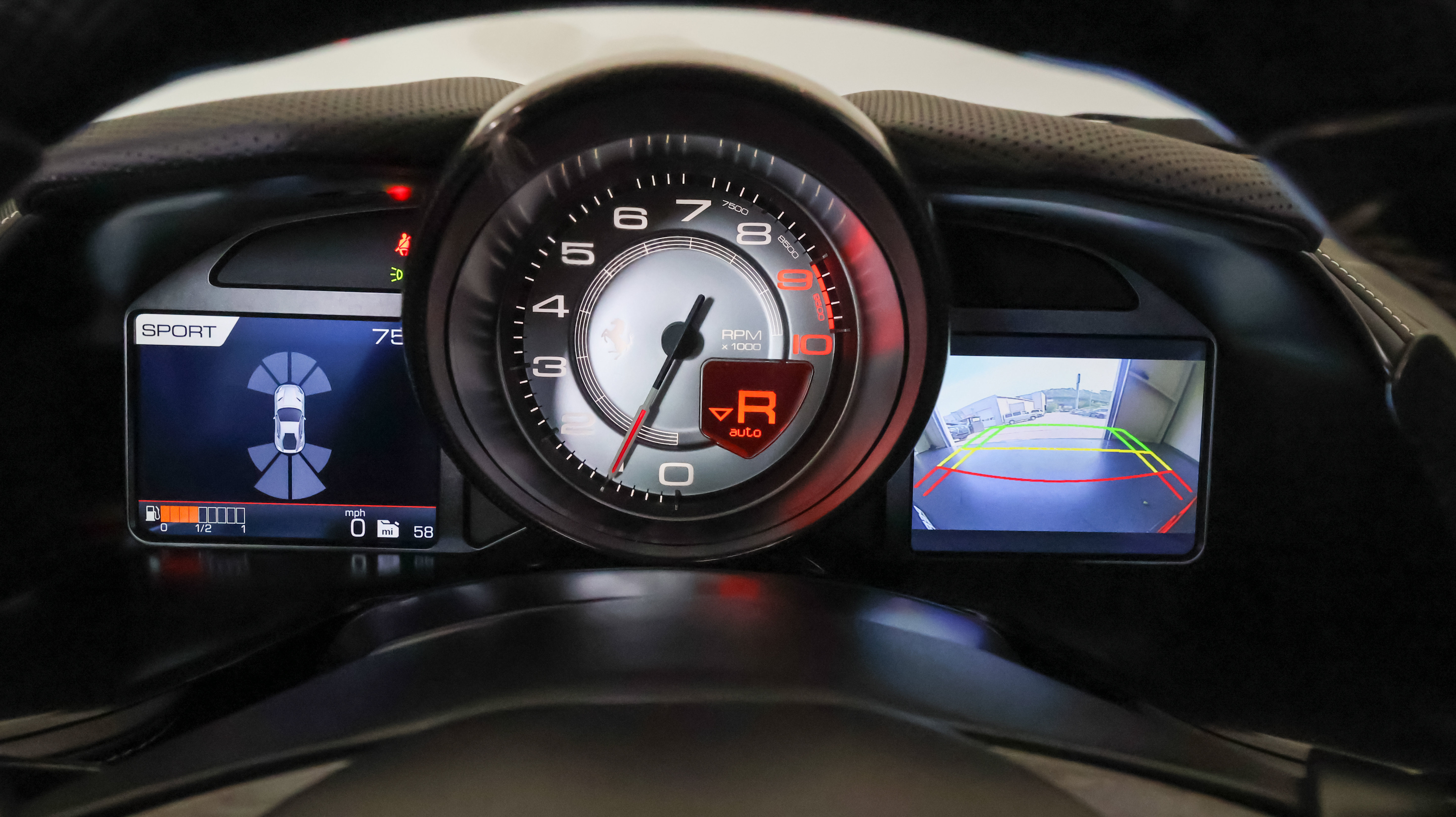 Used 2019 Ferrari 812 Superfast RWD image 27