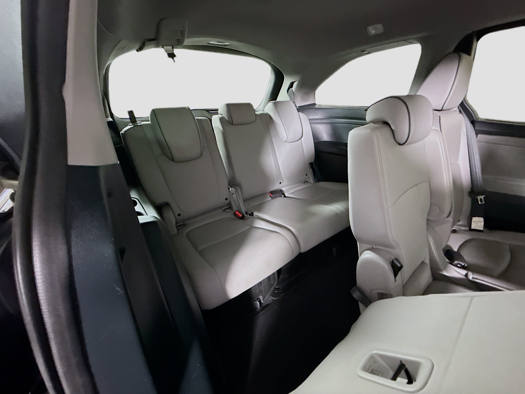 Used 2023 Honda Odyssey Elite image 39