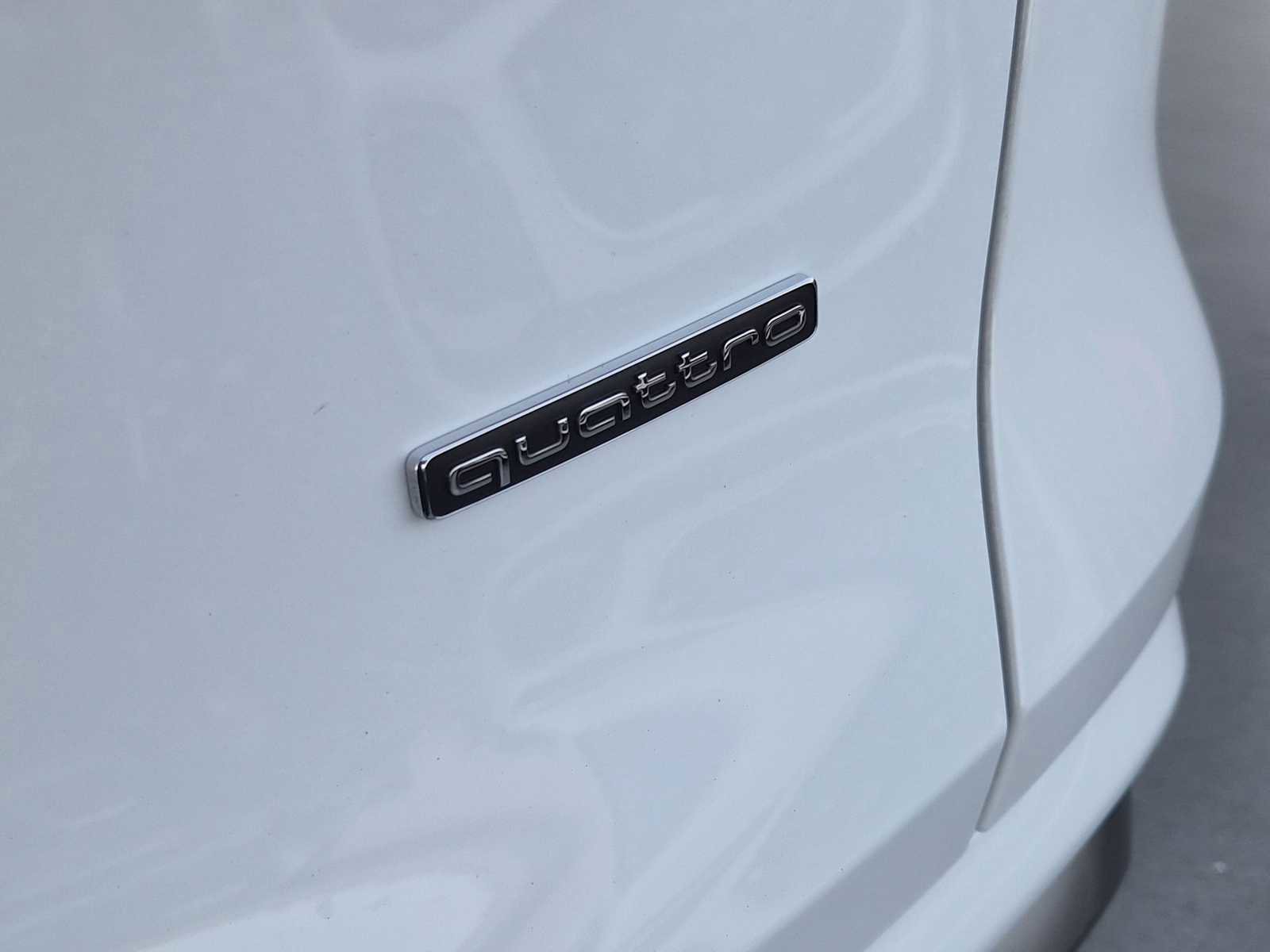 Certified 2025 Audi Q5 Premium Plus w/ Premium Plus image 11