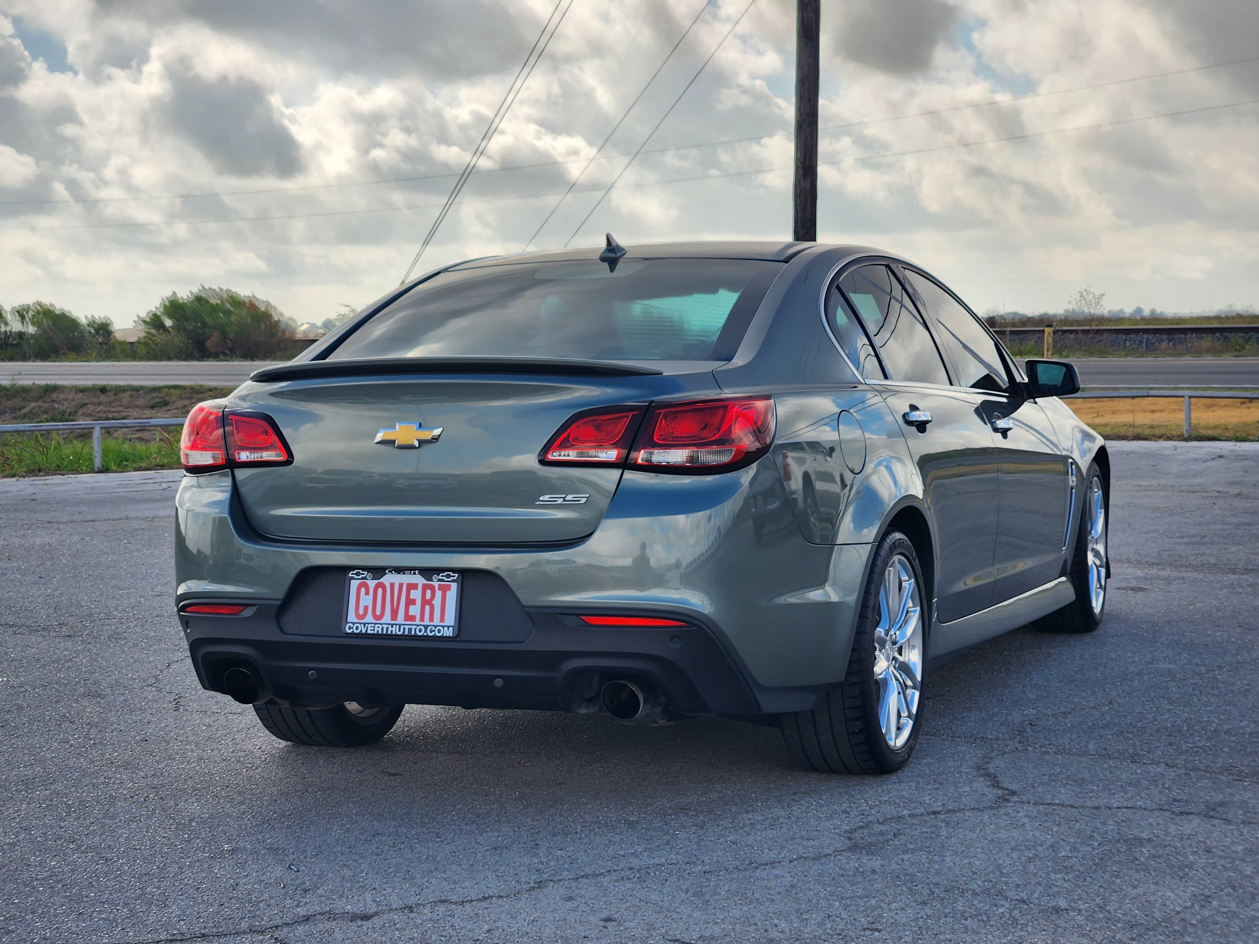 Used 2014 Chevrolet SS RWD image 7
