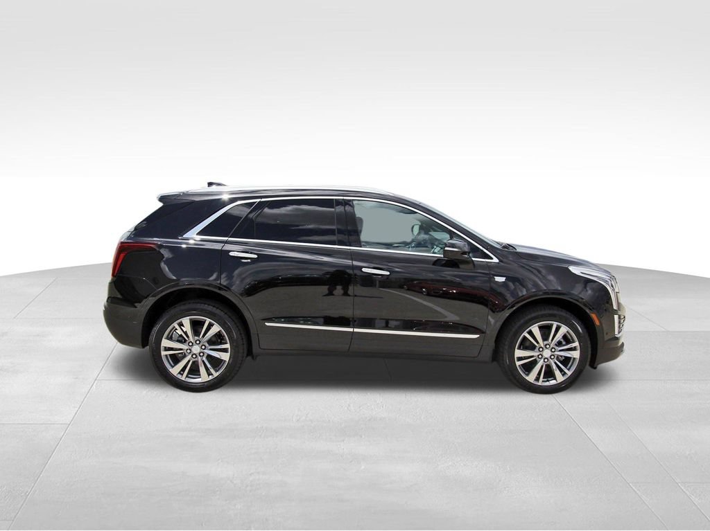New 2026 Cadillac XT5 Premium Luxury w/ Driver Assist Package FWD image 5