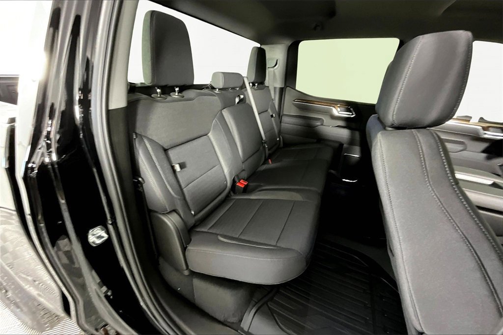 New 2026 GMC Sierra 1500 Elevation image 11