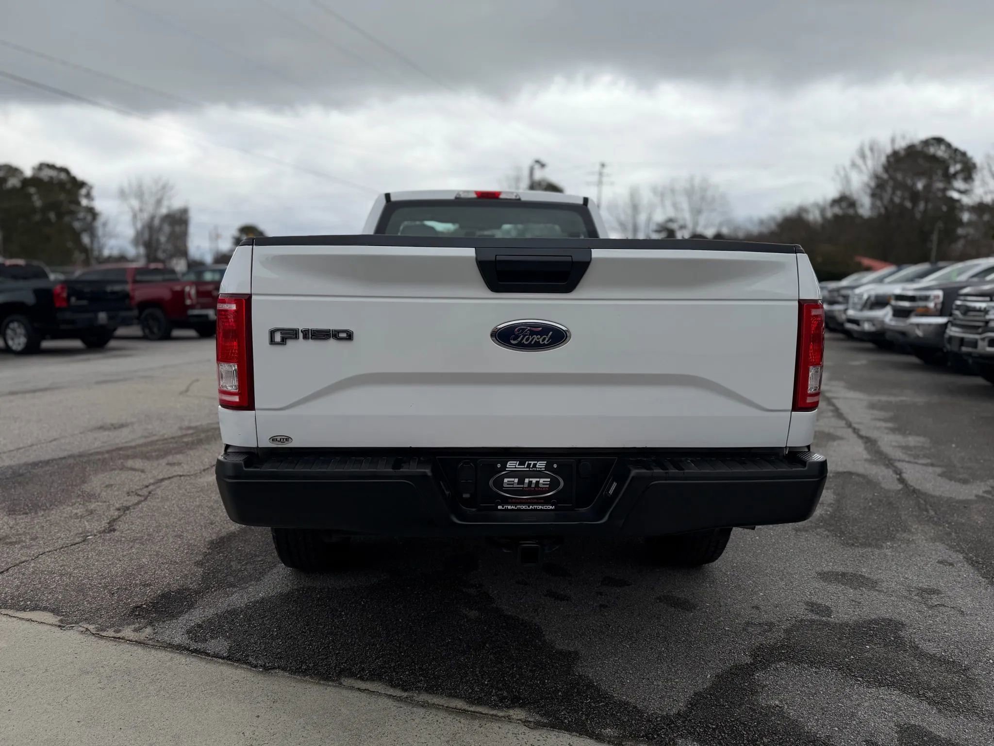 Used 2017 Ford F150 XL w/ Equipment Group 101A Mid image 9