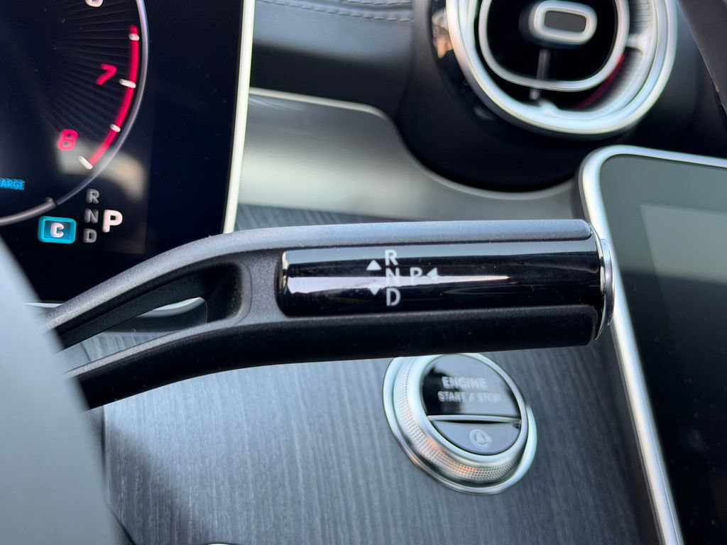 Used 2023 Mercedes-Benz C 300 4MATIC Sedan image 32