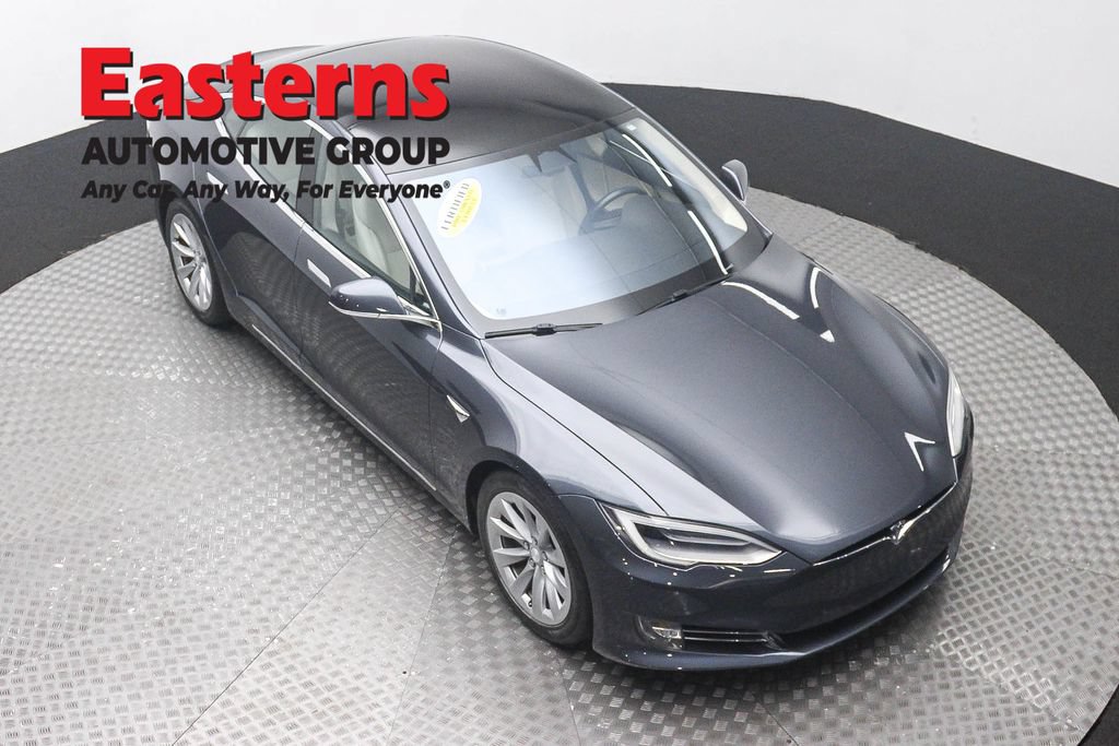 Used 2018 Tesla Model S 100D AWD/4WD image 3