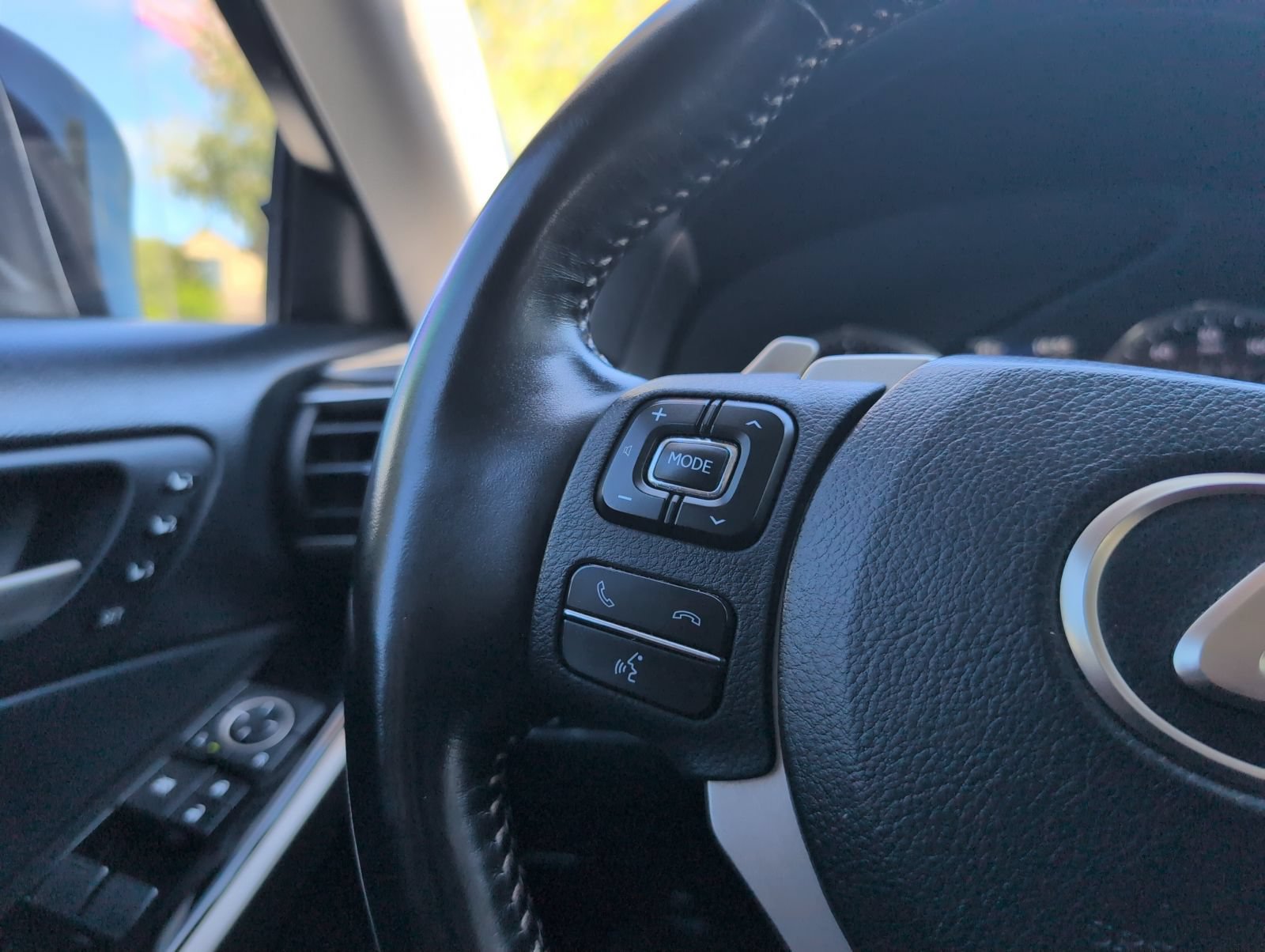 Used 2020 Lexus IS 300 w/ Premium Package RWD image 13