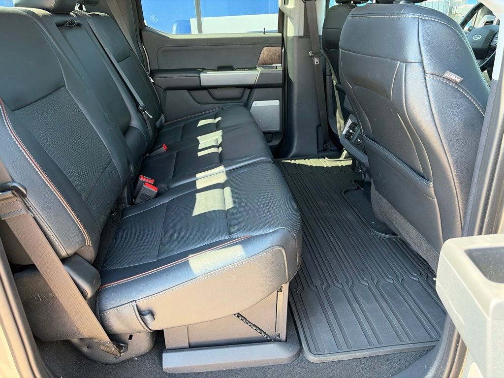 Used 2024 Ford F350 Lariat w/ Lariat Ultimate Package AWD/4WD image 14