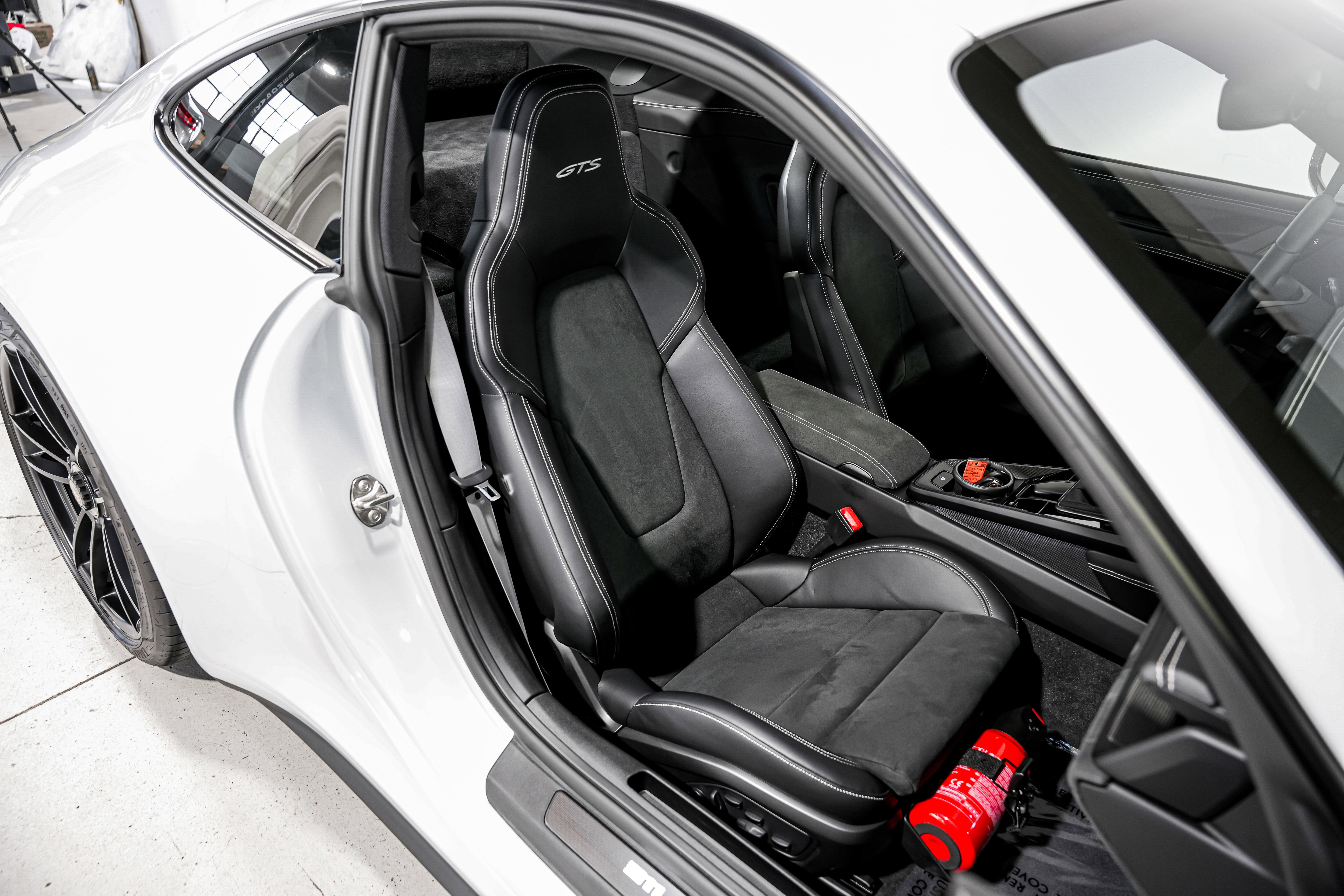 Used 2023 Porsche 911 Carrera GTS image 31