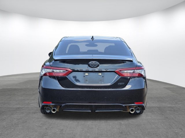 Used 2023 Toyota Camry XSE FWD image 5