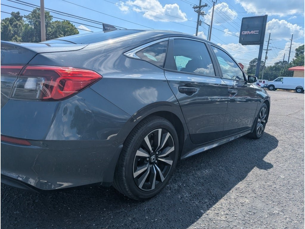 Certified 2024 Honda Civic EX image 3