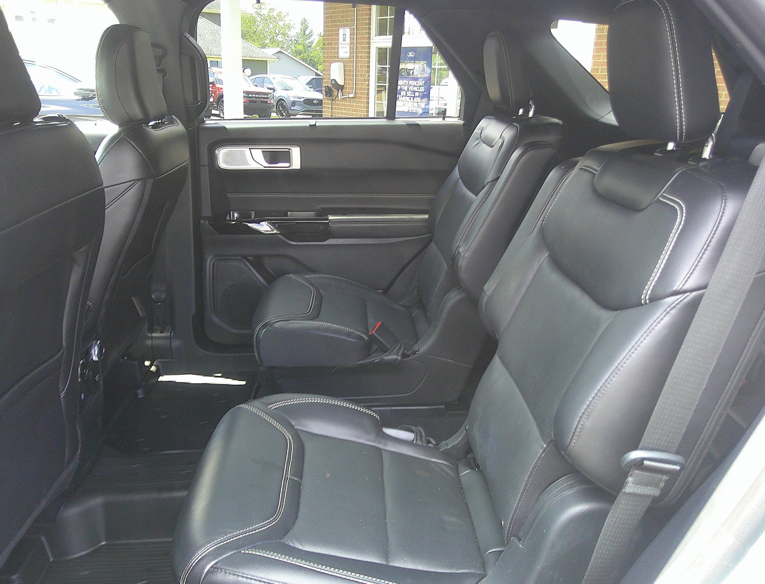 Used 2022 Ford Explorer ST w/ Equipment Group 401A AWD/4WD image 22