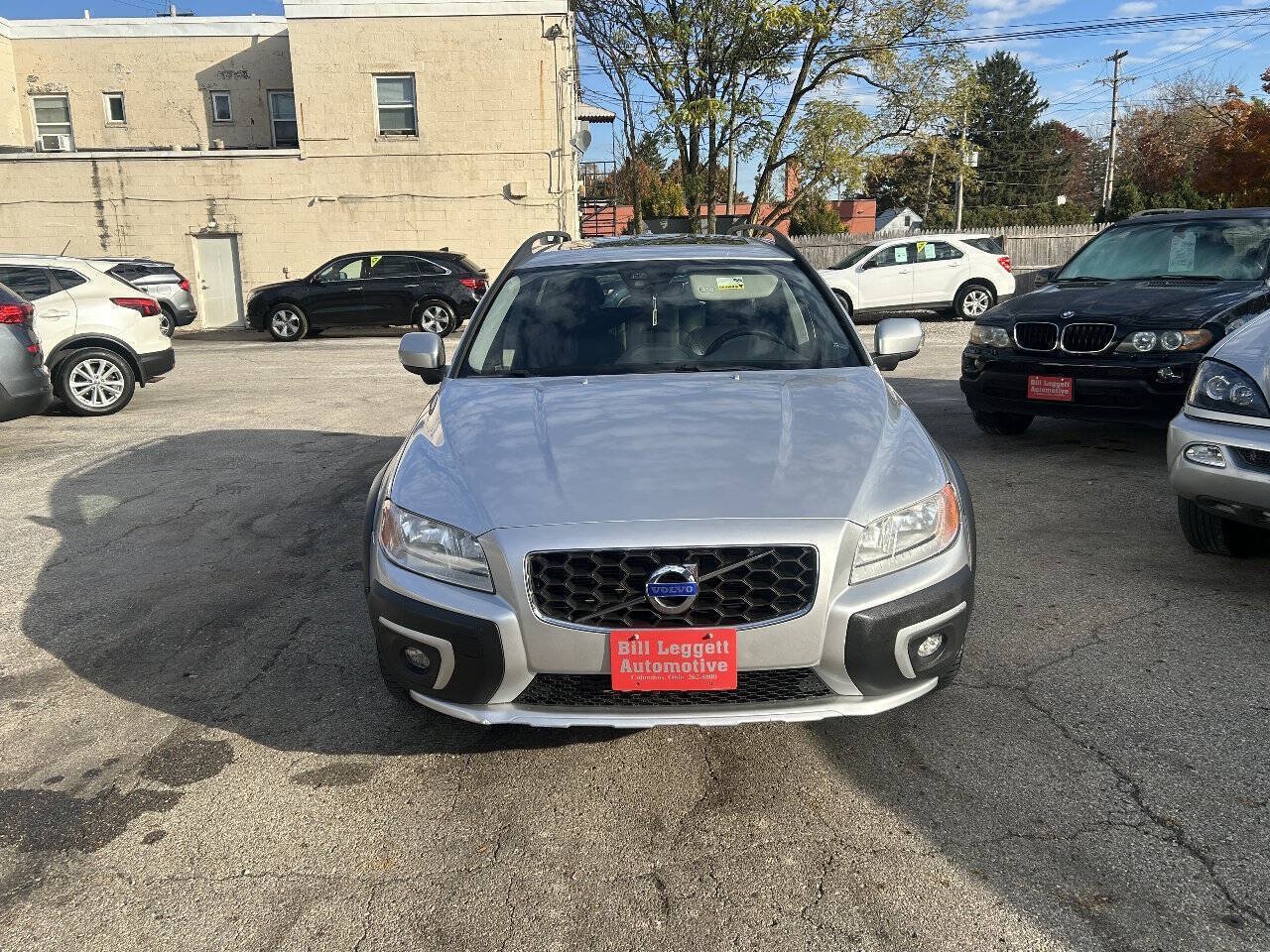 Used 2015 Volvo XC70 T6 w/ Proximity Package AWD/4WD image 3