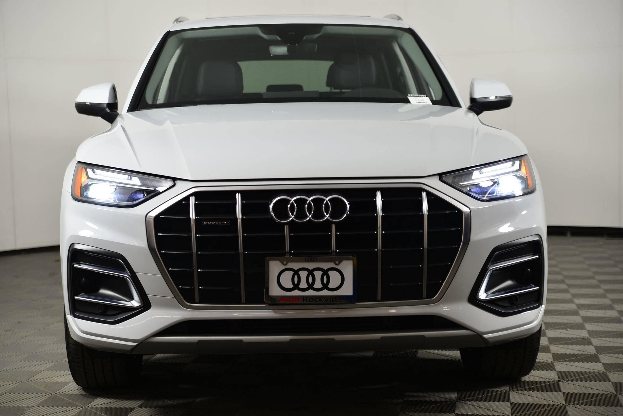 Certified 2023 Audi Q5 2.0T Premium w/ Convenience Package image 6