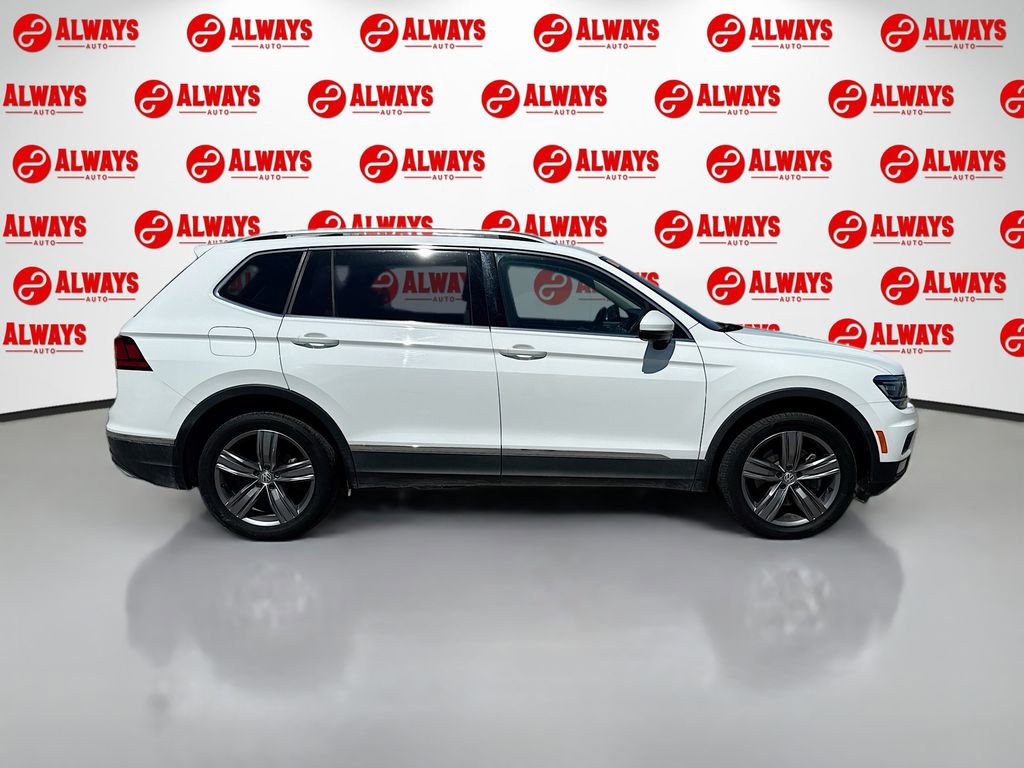 Used 2019 Volkswagen Tiguan SEL Premium w/ 3rd Row Seat Package image 4