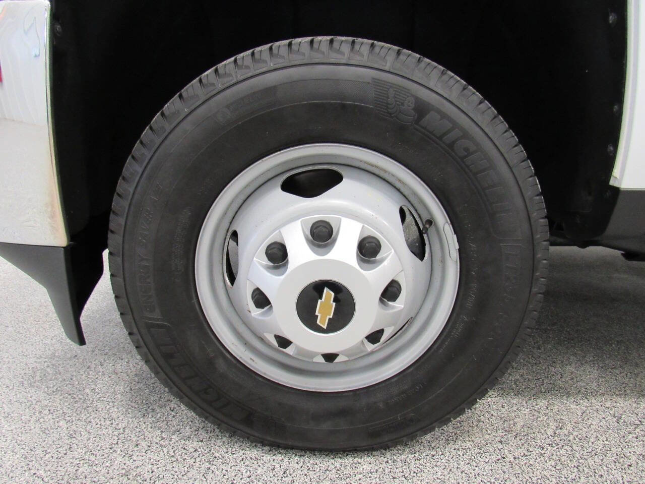 Used 2017 Chevrolet Silverado 3500 W/T w/ WT Convenience Package image 10