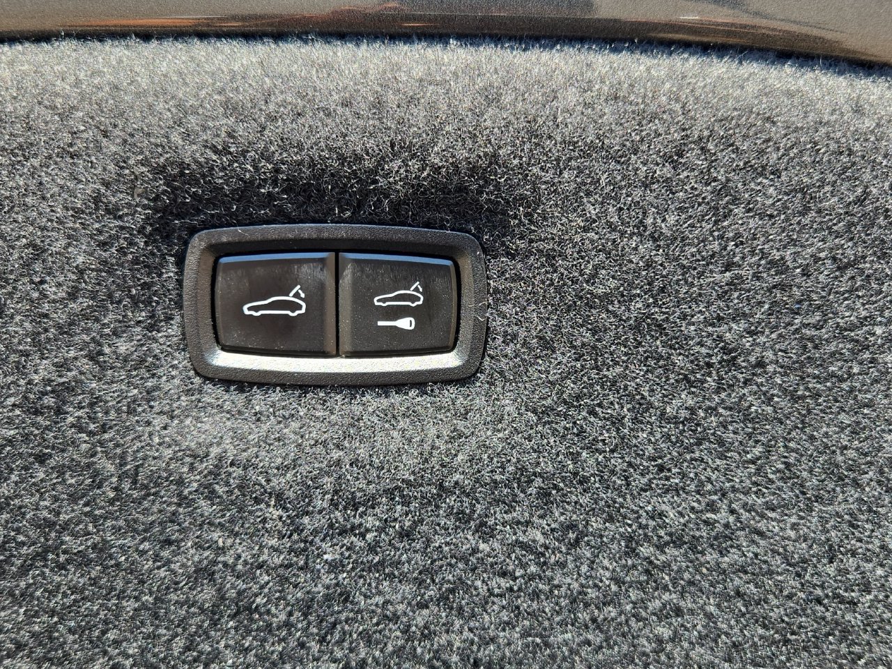 Used 2023 Audi e-tron GT Premium Plus w/ Executive Package AWD/4WD image 13