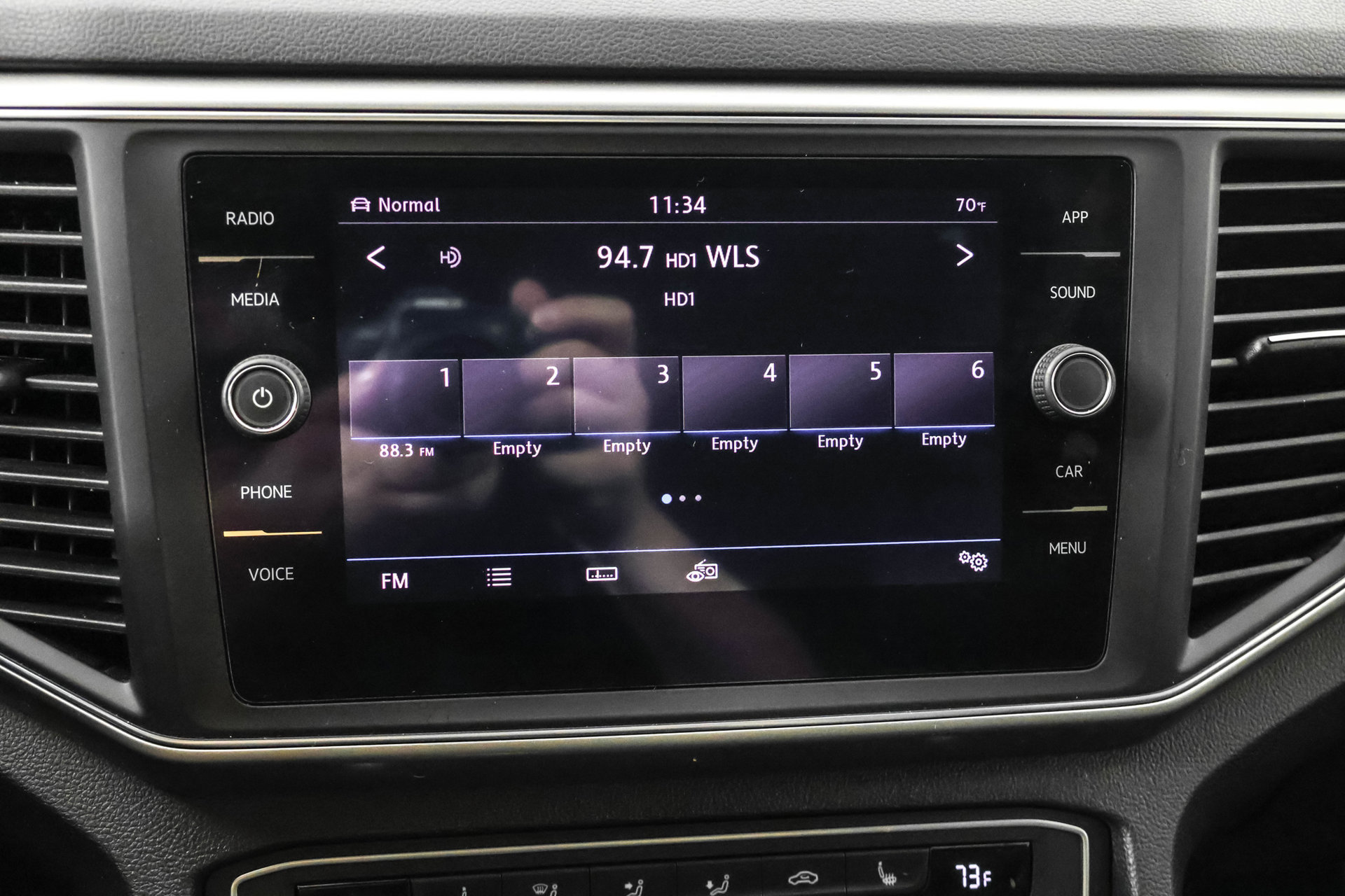 Used 2018 Volkswagen Atlas SE AWD/4WD image 29