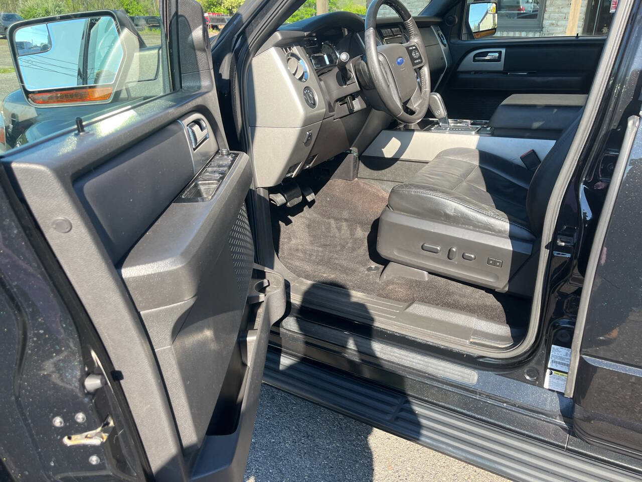 Used 2014 Ford Expedition EL Limited AWD/4WD image 15