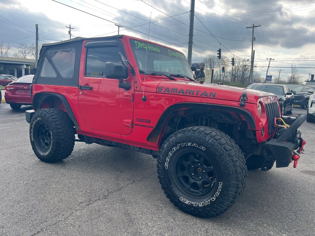 Used 2016 Jeep Wrangler Sport AWD/4WD image 13