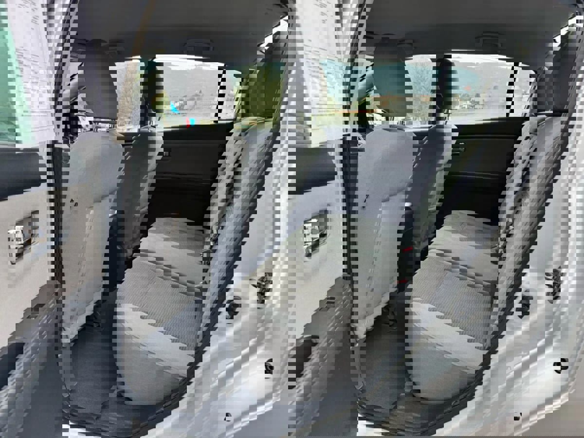 Used 2012 Nissan Sentra 2.0 S image 16