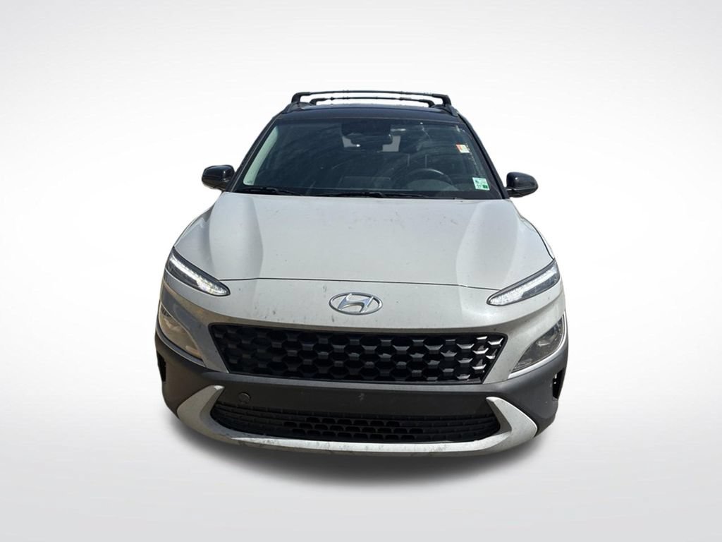 Used 2022 Hyundai Kona SEL FWD image 2