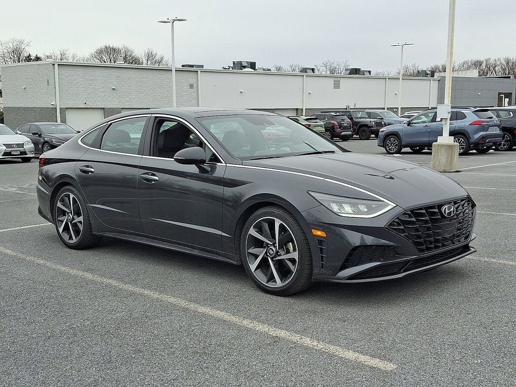 Used 2023 Hyundai Sonata SEL Plus w/ Cargo Package image 3
